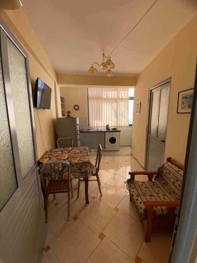 Koli Apartaments Саранде Екстериор снимка